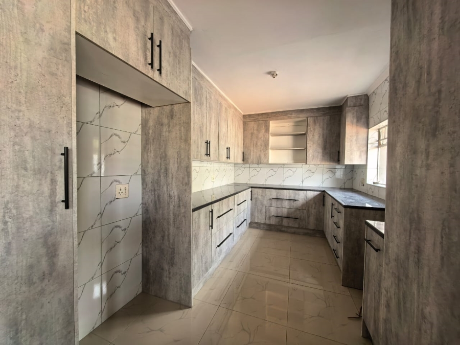 3 Bedroom Property for Sale in Vaalpark Free State